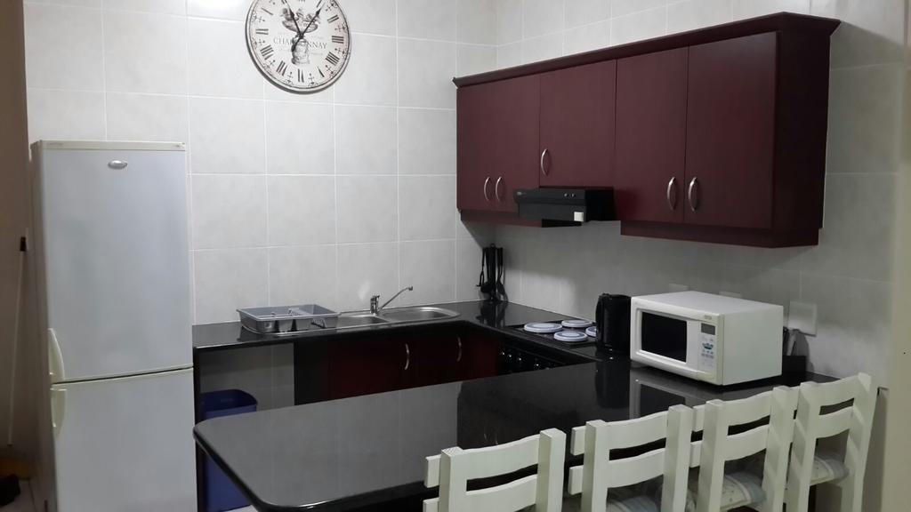 Topanga Holiday Home Uvongo Beach Esterno foto