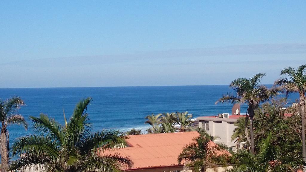 Topanga Holiday Home Uvongo Beach Esterno foto